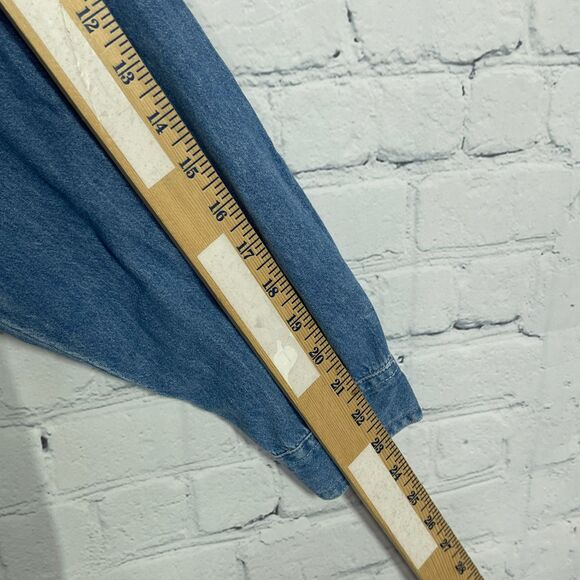 Christmas Shirt Women XL Blue Chambray Button Up Long Sleeve Embroidered Bear - Picture 6 of 9